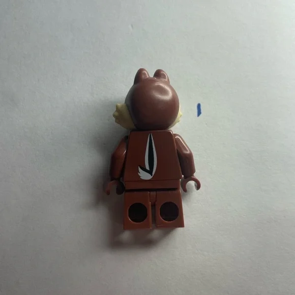 LEGO Chip Minifigure dis030 Disney Series 2 Accessories Included - Picture 2 of 2